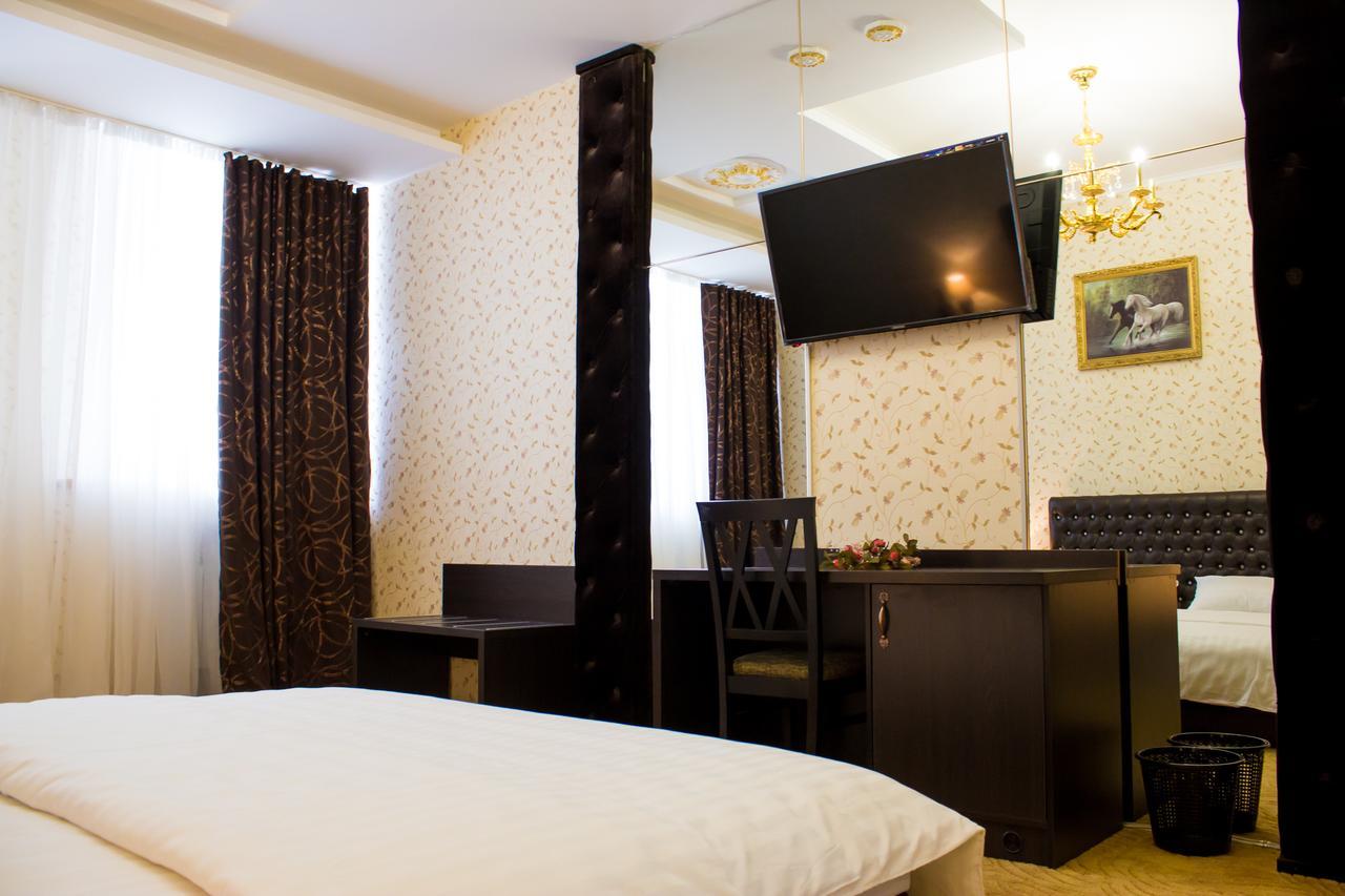 Alir Hotel Zhytomyr Exterior photo
